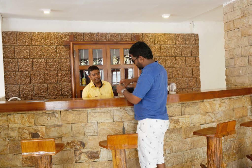 Zand Negombo Ettukala Exterior foto